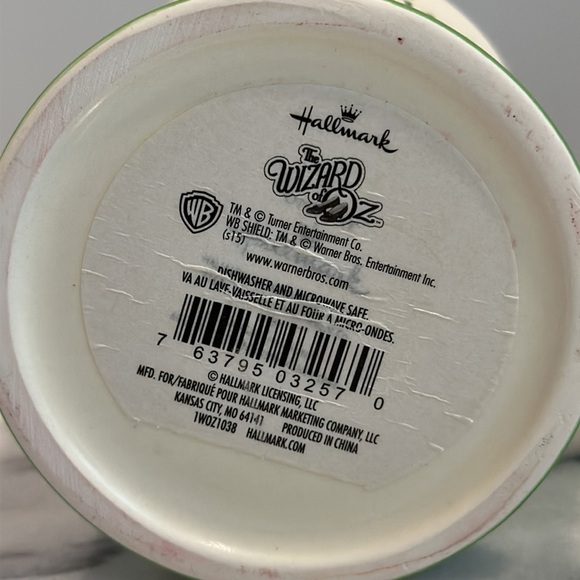 The Wizard of Oz “I’ll Drink You My Pretty” Wicked Witch Mug by Hallmark - Picture 7 of 7